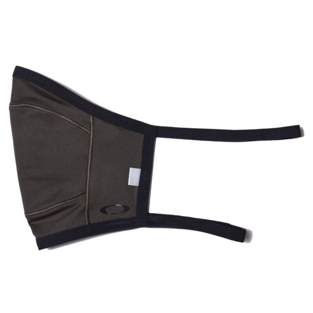 Oakley Unisex Fitted Light Breathable Wicking Cloth Face Mask Covering